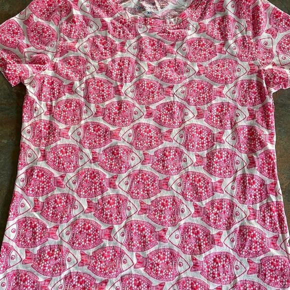 Vineyard Vines Allover Fish Tee Shirt Girls Small Sz 7-8 - Picture 1 of 8